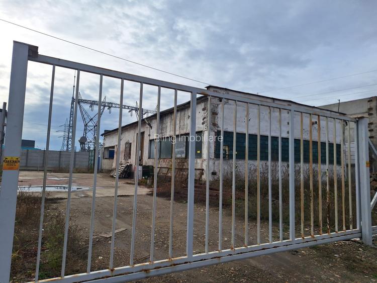 Hale de vanzare cu o suprafata totala de 5440 mp - 7