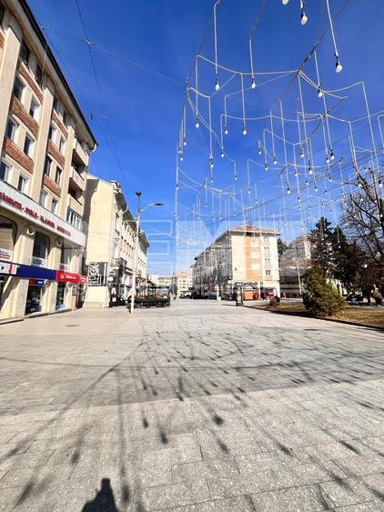 Spatiu Comercial I Central I Inchiriere/Vanzare I 120 Mp