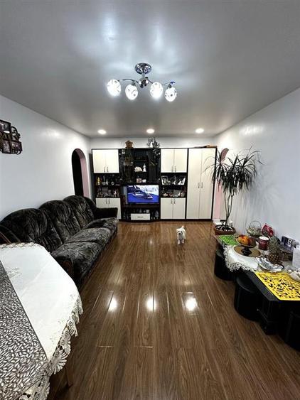 Apartament 3 camere Alexandru cel Bun