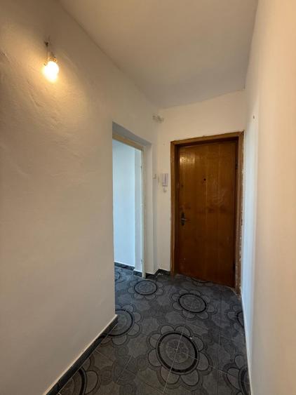 Apartament spatios, 2 camere, etaj 3, 49 mp utili, zona Soarelui