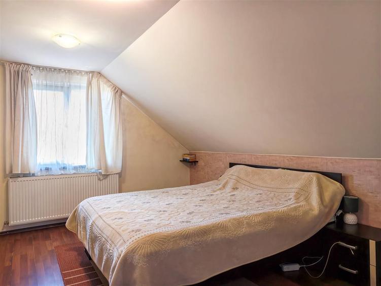 Casa de vanzare l 260 MP Utili l P + 2E l 560 MP Teren