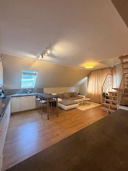 Apartament 3 camere cu scara interioara, mobilat si utilat, parcare