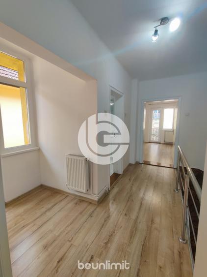 Casa tip Duplex - Parcul Sub Arini - Garaj+Pivnita