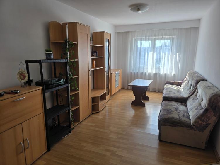 Inchiriez apartament 3 camere Dorobanti Deva