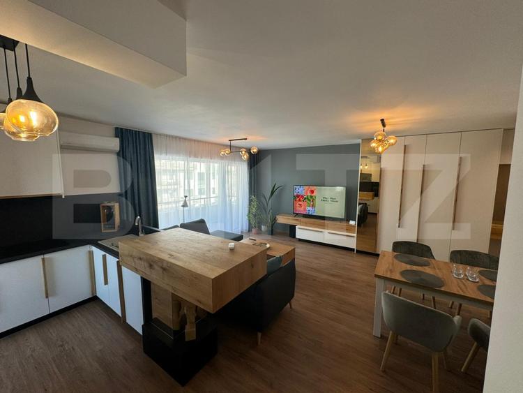 Apartament 2 camere, mobilat-utilat, 3 balcoane, 75.64 mp, priveliște superbă