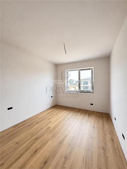 CHISODA - Duplex despartit prin carport - Premium - Panouri fotovoltaice - Finis - 3