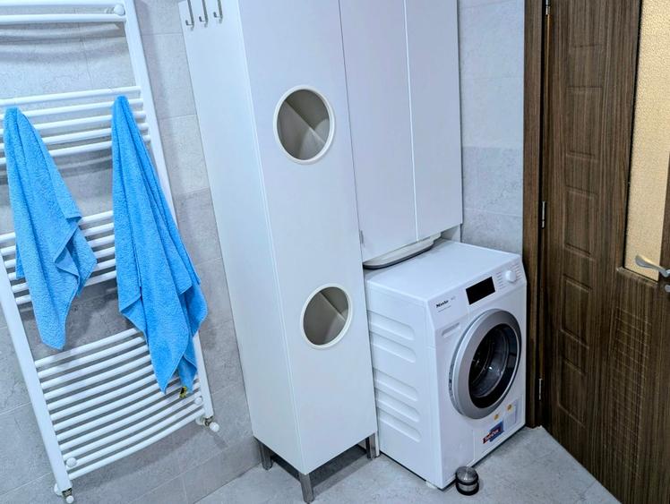 Refugiu urban modern cu 4 camere, zona Coresi, gândit pentru lucru de acasă