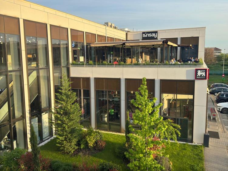 De închiriat – Spațiu comercial cu terasă în Sud Plaza, Timișoara - Comision 0%