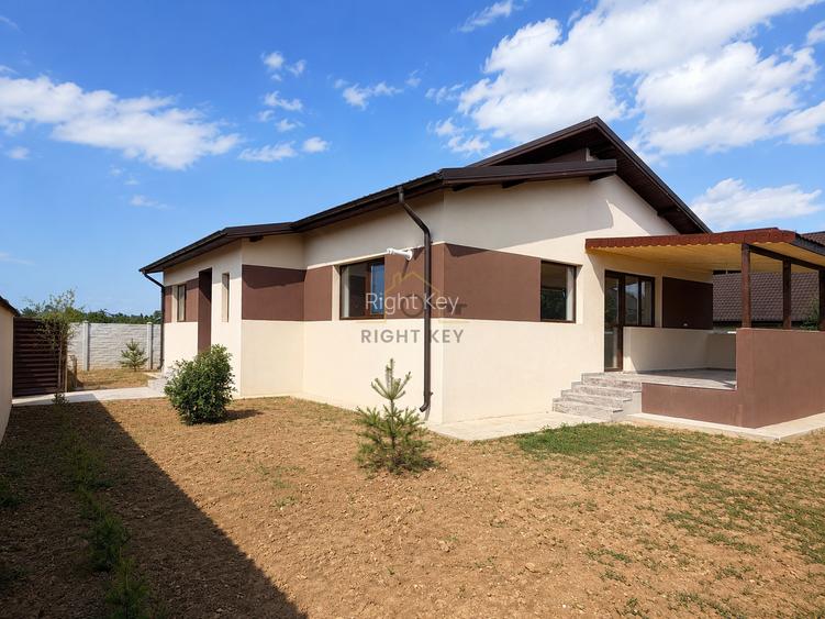 Casa parter, spațioasă, 4 cam, toate utilitățile! Comision 0% - 15