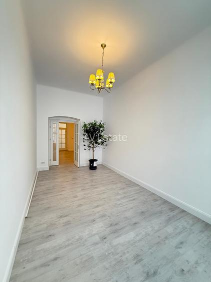 MT250 Apartament 3 camere, de vanzare -Piata Libertatii, cladire istorica - 14