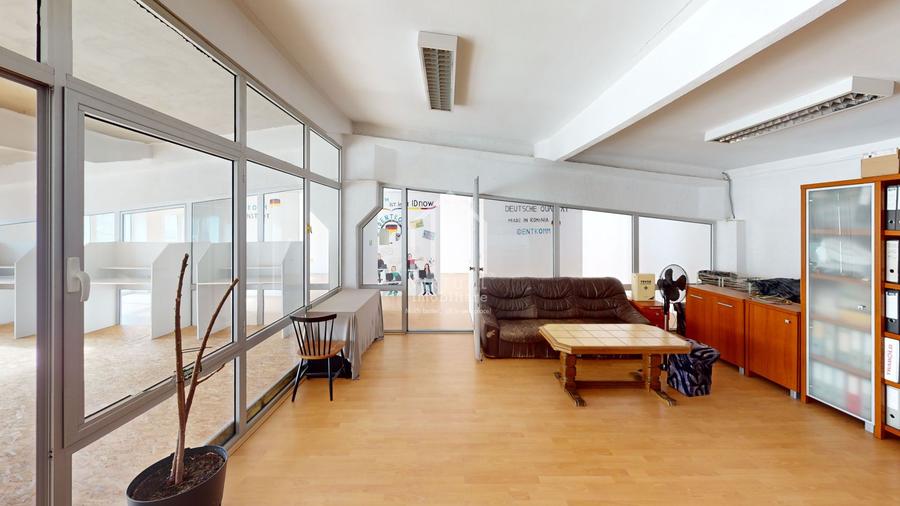 Spatiu comercial, hala, birouri - malul Cibinului 1500 mp