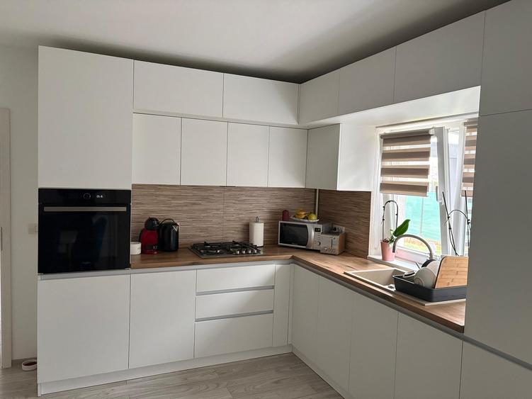 🏡 Duplex modern între Moșnița Nouă și Urseni – confort, intimitate și teren gen