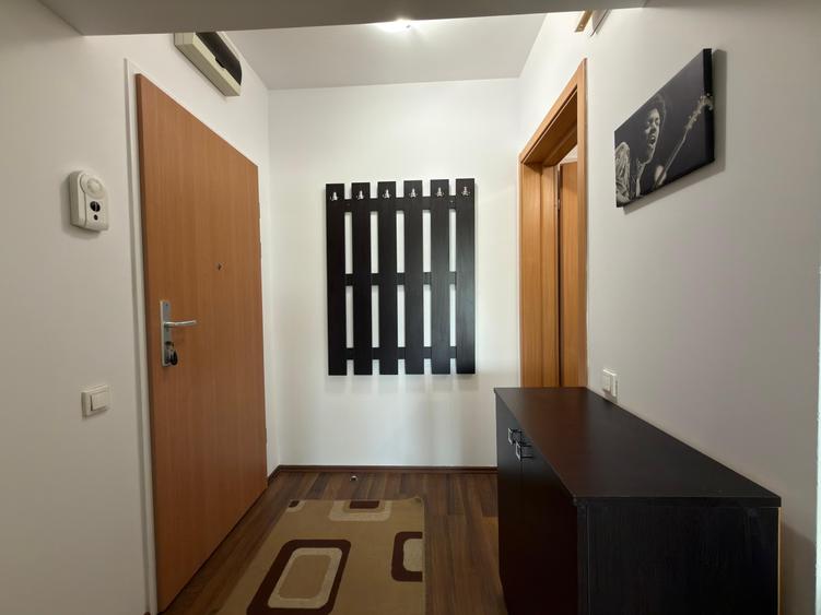 Închiriez Garsonieră Modernă în Complex Quadra 2 – Etaj 6, Pază 24/7