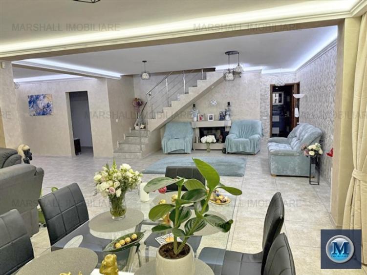 Vila cu 4 camere de vanzare in Strejnicu, 261.3 mp #14109