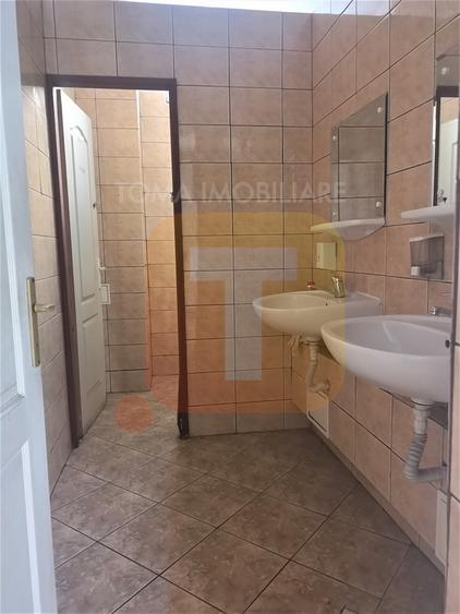 Spațiu comercial, Piatra Neamț, 246 mp