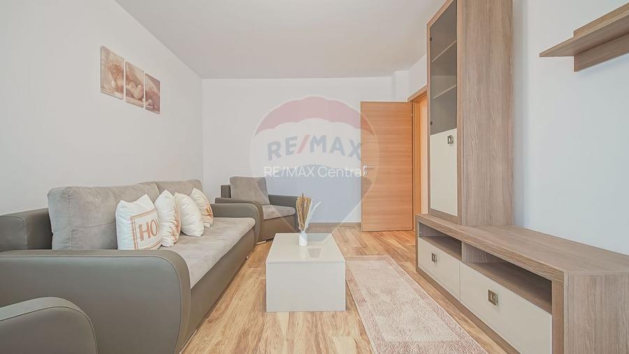 Apartament cu 3 camere, prima închiriere, în zona Tractorul - 6