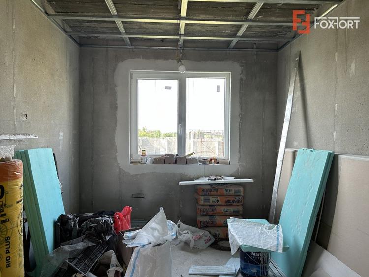 Duplex 4 camere si asfalt, Sacalaz - Parter + Etaj - ID V5368