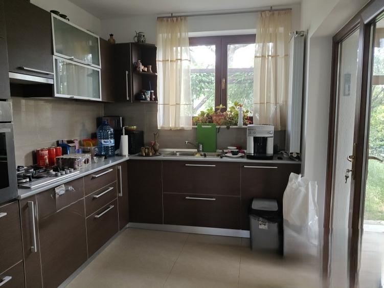 Vilă spațioasă cu grădină Ideală pentru familie