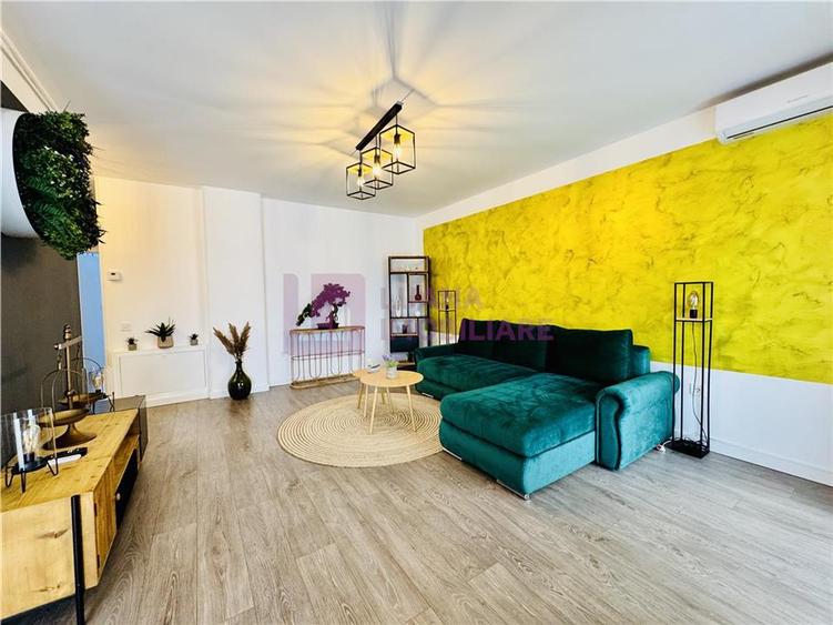 Apartament 3 camere de vanzare | boxa | 2 parcari | MODERN | video