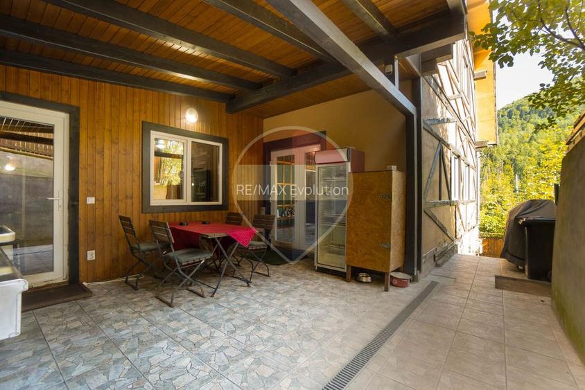 Vilă 10 cam în Sinaia zona Peleș | Randament estimat 2 cifre