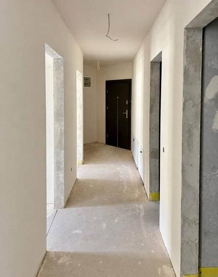 Apartament cu 3 camere și 2 băi cu geam – bloc 2026, Str. Burebista