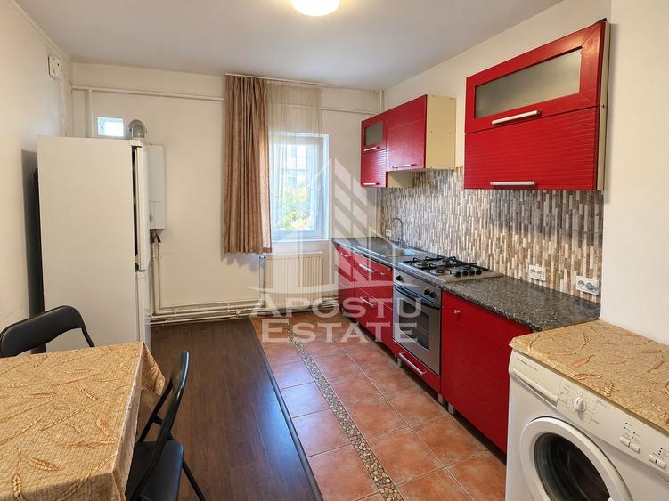 Apartament de vanzare cu 2 camere, 54mpu, zona Dambovita