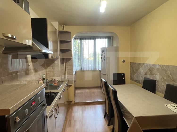 Apartament  3 camere de inchiriat Dacia