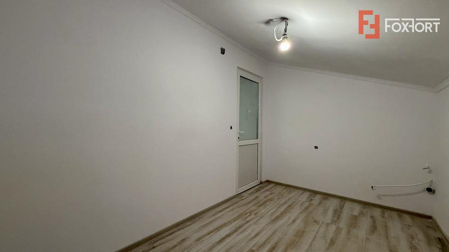 Duplex cu 4 camere, Parter + Mansarda, zona Sanandrei