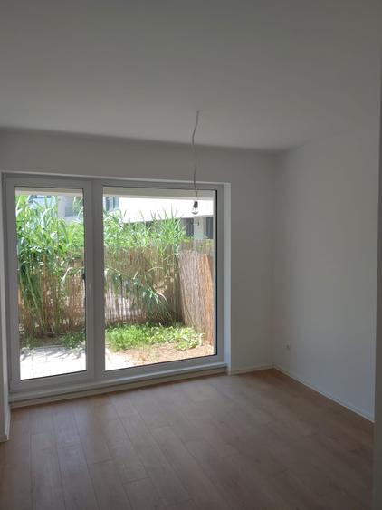 2 camere decomandat +Gradina proprie – Zona Mall Colosseum