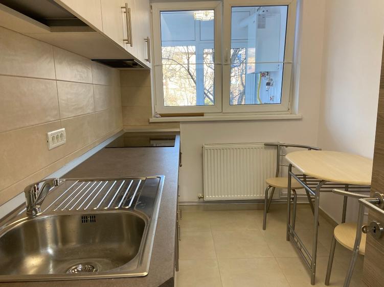 Apartament 2 camere decomandat ultracentral complet utilat si mobilat