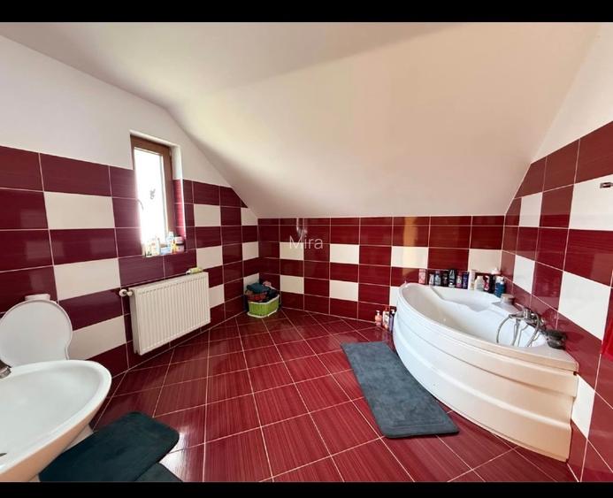 Propietar Vand casa individuala 5 camere  - 5