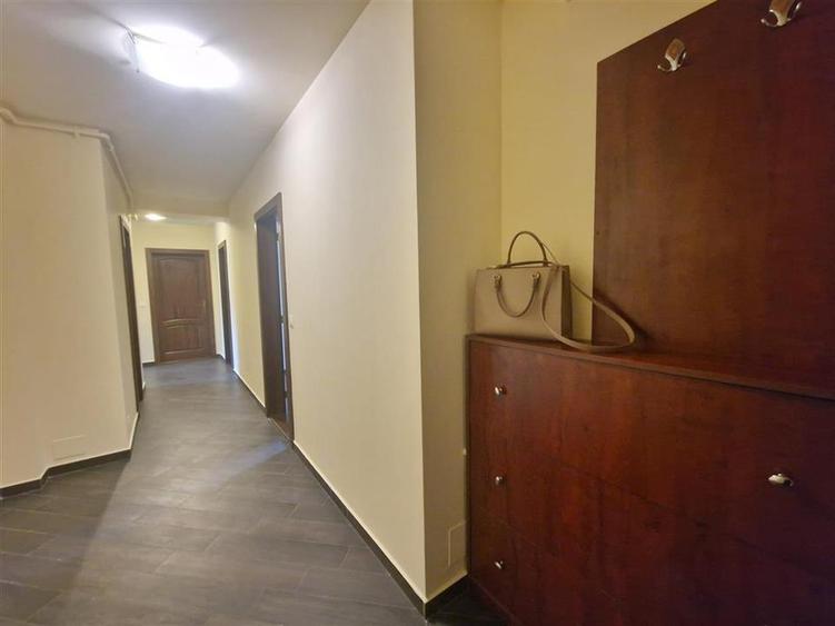 RECO Apartament 3 camere ultracentral