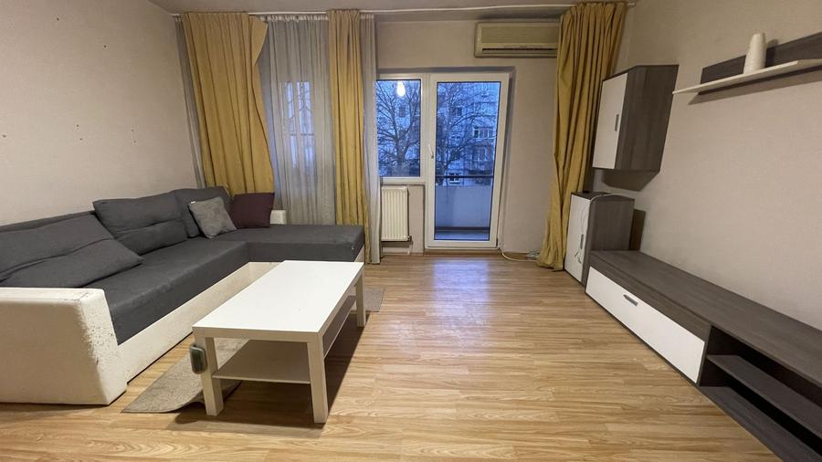 Apartament 2 camere,etajul 1,doua balcoane -zona Bucovina