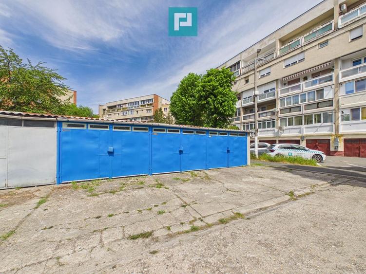 Apartament cu 5 camere în zona Polivalentă