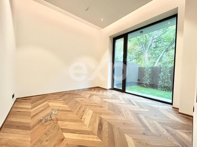 Vila superba de vanzare- 6 camere-cartier privat-Iancu Nicolae adiacent-British