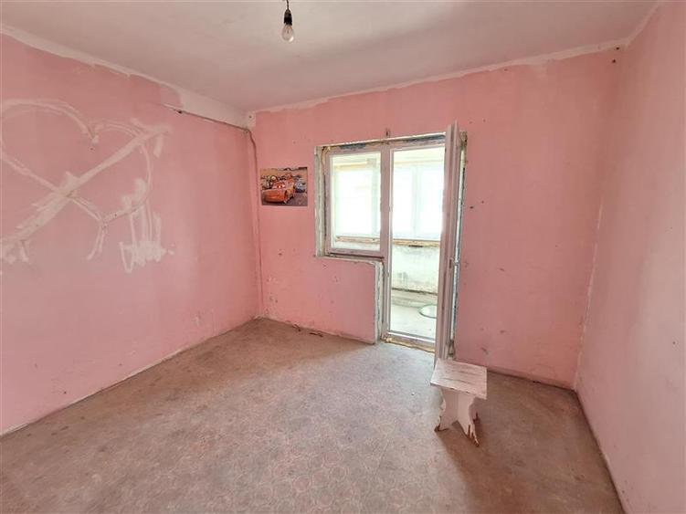Apartament 3 camere decomandat Mioritei-Bacau
