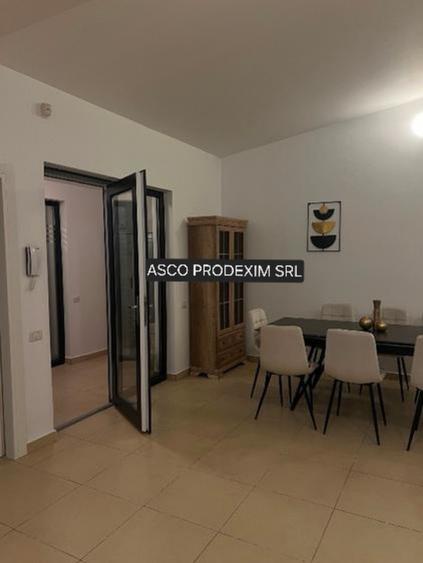 Vila cu piscina individuala Pipera Baneasa 5 camere 280mp, P+2 cu teren 986mp