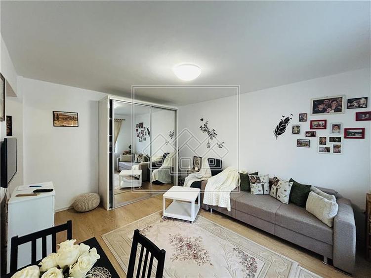 Garsoniera moderna, 38 mp utili - Selimbar