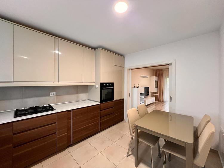Închiriere Casă Pe Colt | 5 Camere |  Mobilată și Utilată | New Point |  Pipera