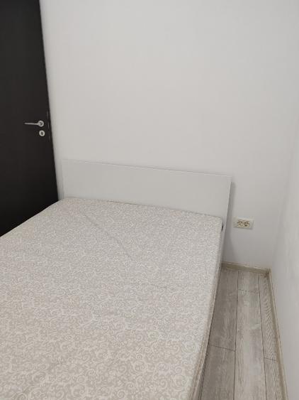 Apartament modern minimalist complet utilat