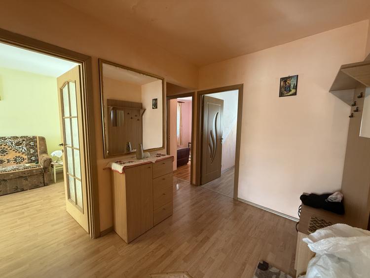 Apartamet 3 camere - Decomandat - Sibiu