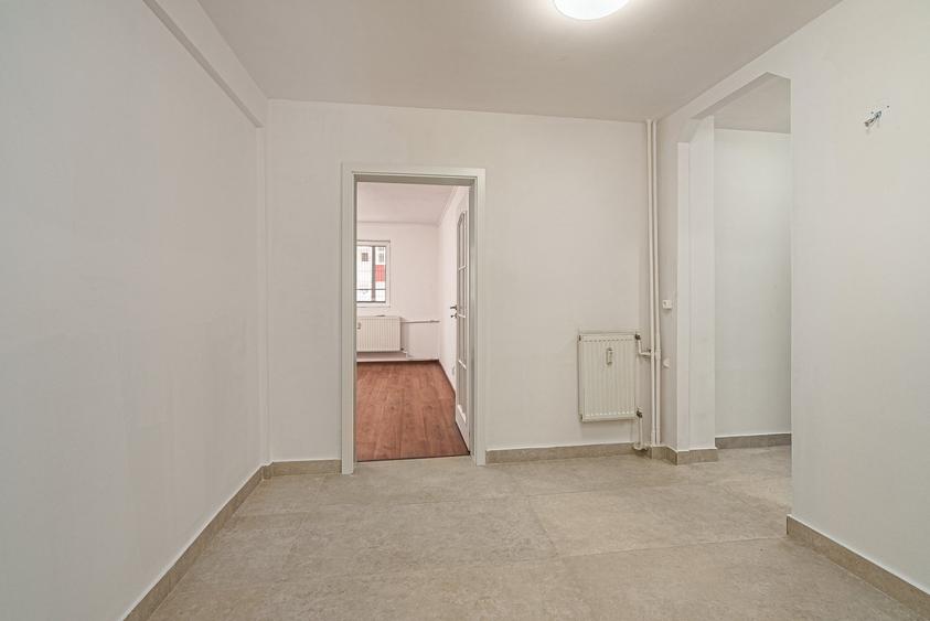 3 camere decomandat, renovat complet | parter | Aleea Lămotești