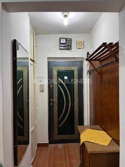 Apartamentt C-t 2 camere+ sufragerien, etaj 7, Sovata , Decebal-Dacia, Oradea. - 4