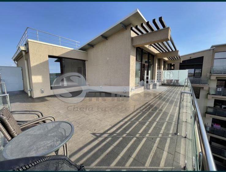 Penthouse de închiriat | 3 camere | Terasă impresionantă de 59 mp