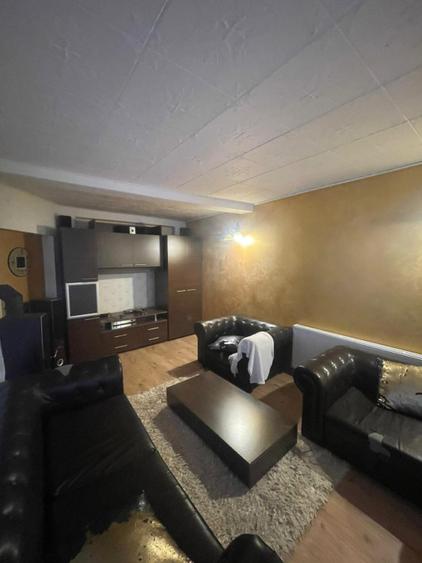 Casă individuală 200 mp, teren 4.5 ari, zona Vasile Alecsandri