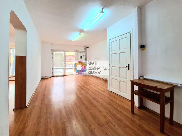 Spatiu comercial de vânzare cu vad Brașov - 57 mp # spatii-comerciale-brasov.ro - 2
