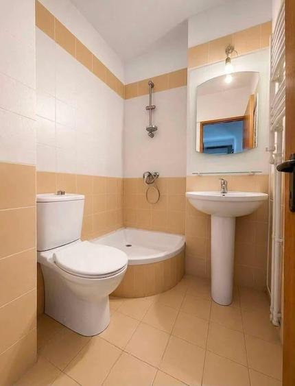 4 Camere Decomadat Zona Faleză Nord Gaze