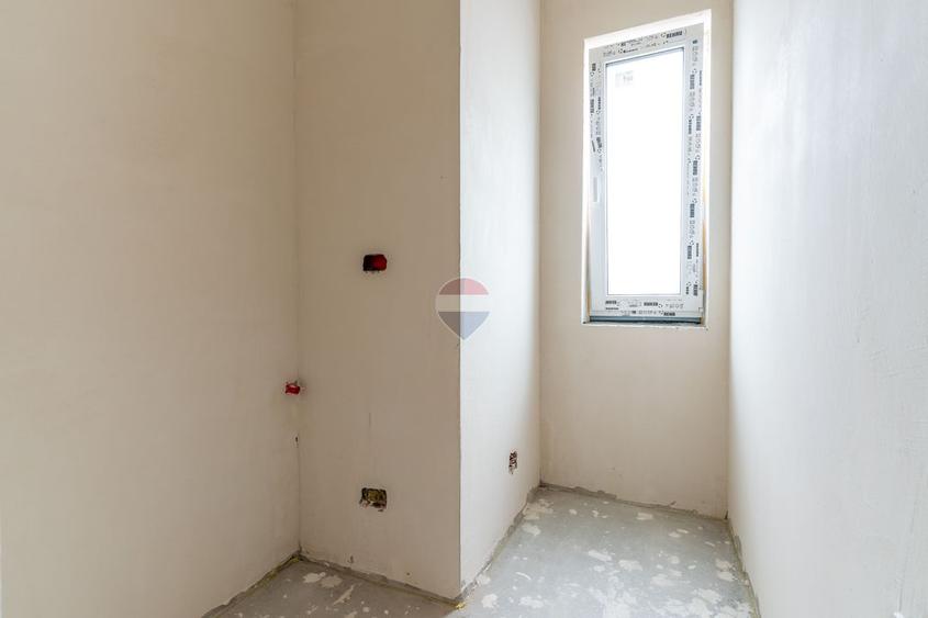Duplex modern in Voronet, 136 mp utili, garaj si teren 325 mp