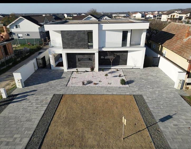 Duplex, pozitie excelenta, finisaje top, 0% Comision Poremo Imobiliare