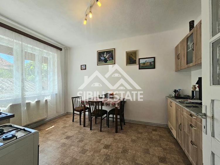 Casa Sibiu central cu spatiu comercial